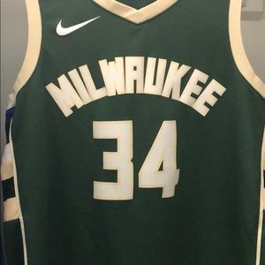 GIANNIS ANTETOKOUNMPO JERSEY